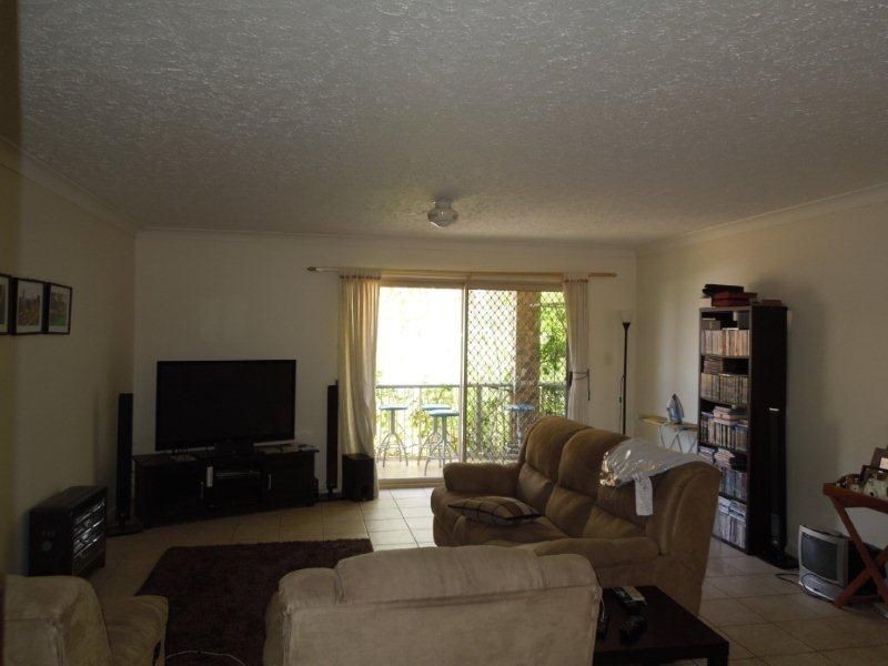 17/15 Finney Road, Indooroopilly QLD 4068