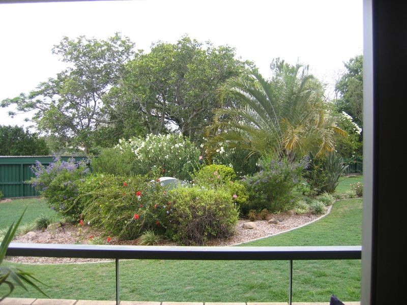 3/36 Jerdanefield Road, St Lucia QLD 4067