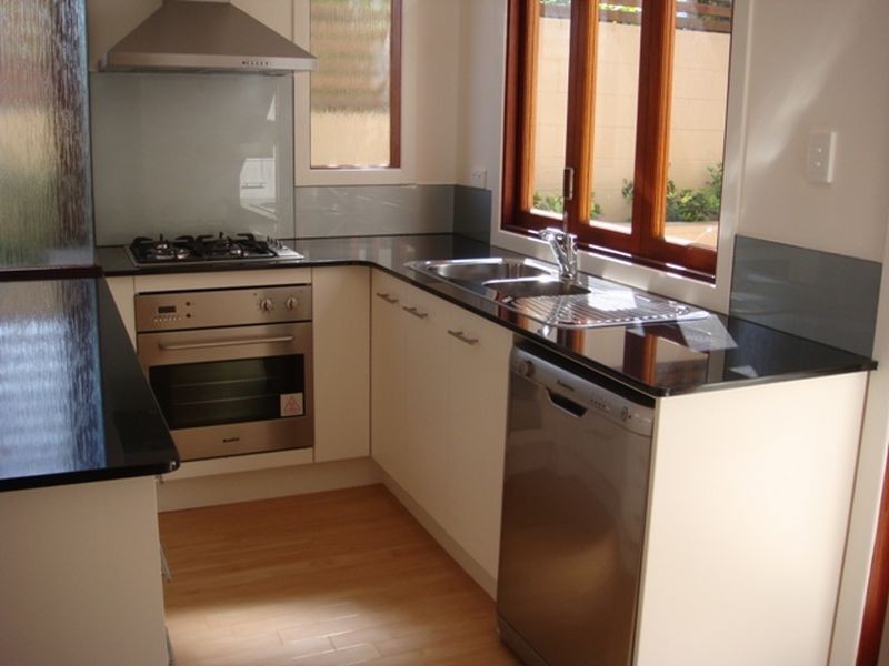 13 Wells Lane, Toowong QLD 4066