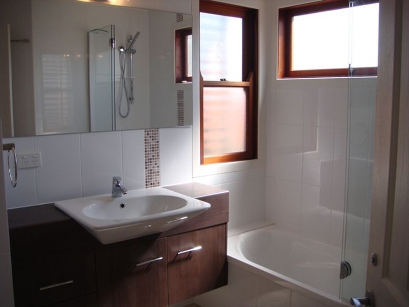 13 Wells Lane, Toowong QLD 4066