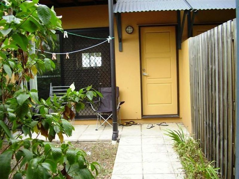 2/255 Moggill Road, Indooroopilly QLD 4068