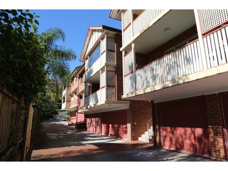 8/470 Milton Road, Auchenflower QLD 4066