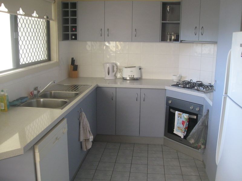 3/36 Warren Street, St Lucia QLD 4067