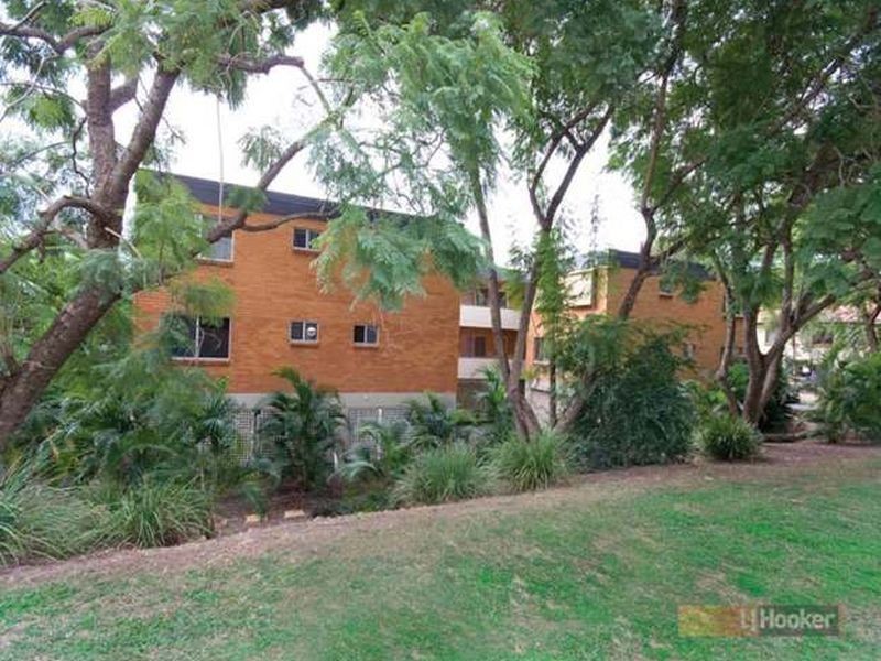 9/104 Gailey Road, St Lucia QLD 4067