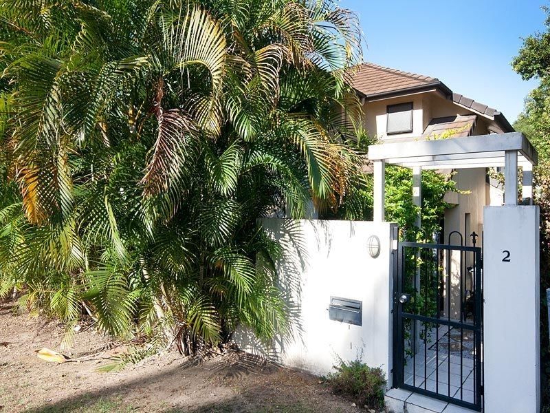 2/8 Sundridge Street, Taringa QLD 4068