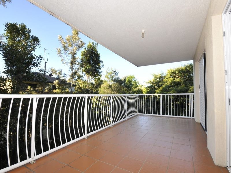 2/73 Waverley Road, Taringa QLD 4068