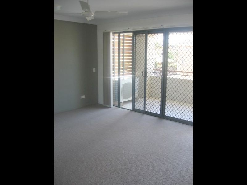 2/16 Cadell Street, Toowong QLD 4066