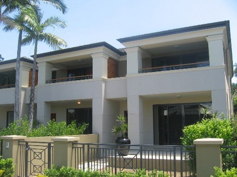 2/16 Cadell Street, Toowong QLD 4066