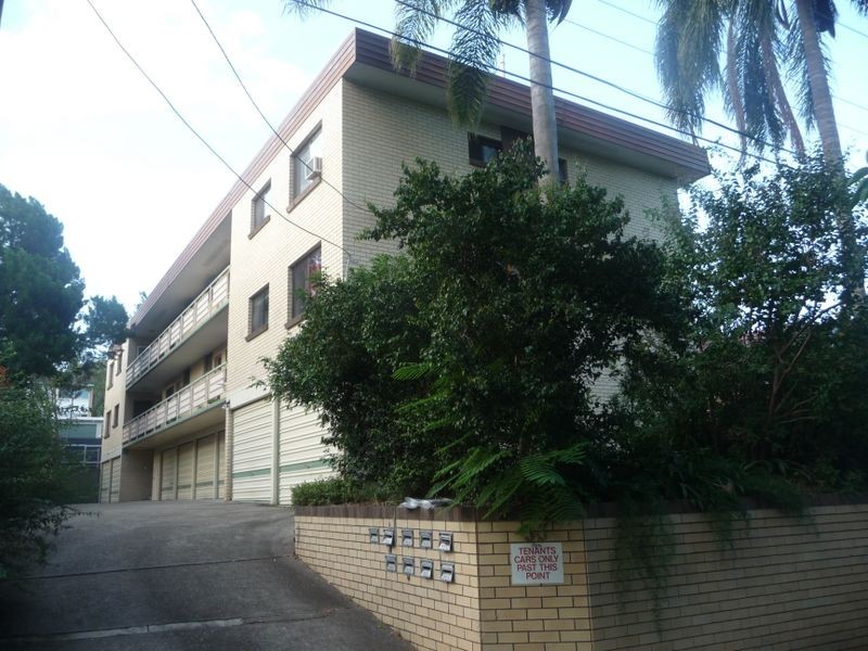 2/33 The Esplanade, Ashgrove QLD 4060