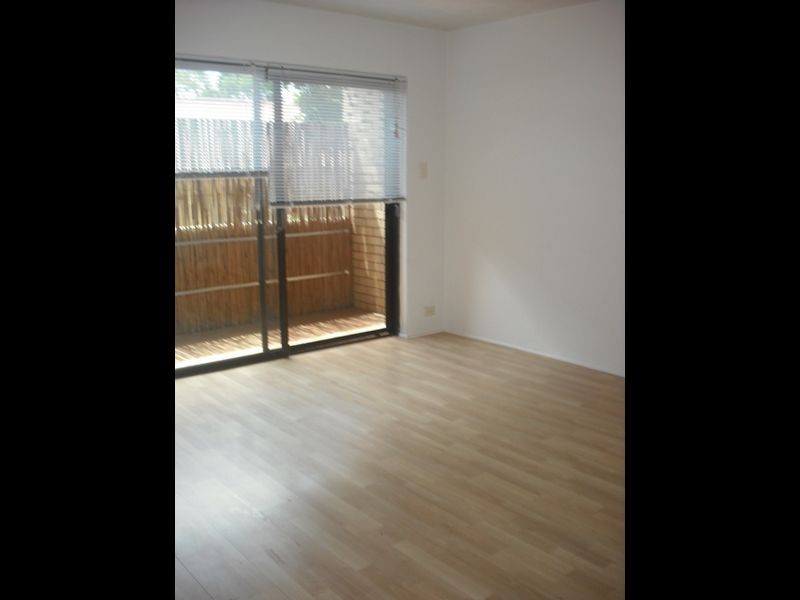 2/33 The Esplanade, Ashgrove QLD 4060