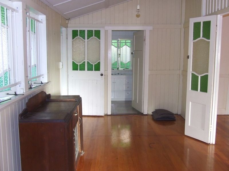 35 Elizabeth Street, Toowong QLD 4066