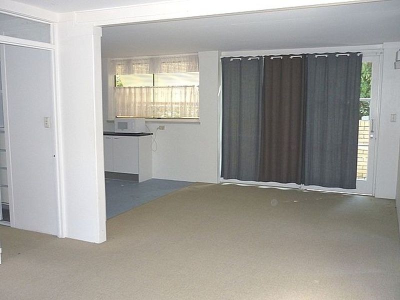 70 Woolley Street, Taringa QLD 4068