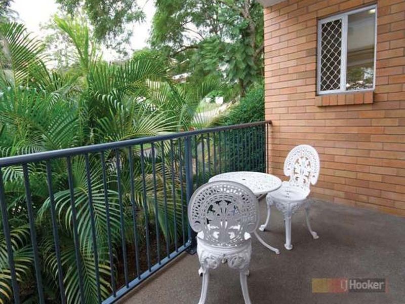 6/104 Gailey Road, St Lucia QLD 4067