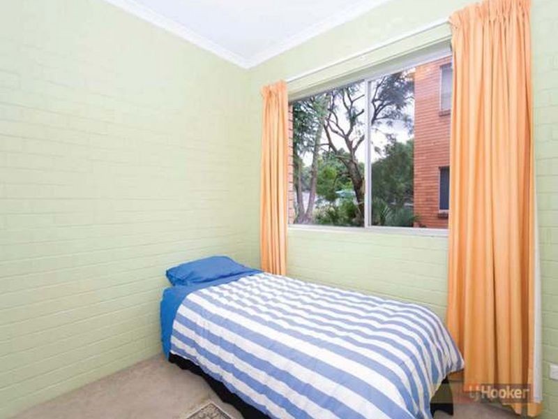 6/104 Gailey Road, St Lucia QLD 4067