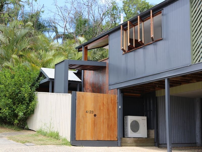 4/23 Woodstock Road, Toowong QLD 4066