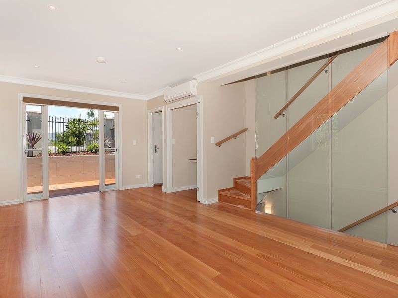 1/88 Ryans Road, St Lucia QLD 4067