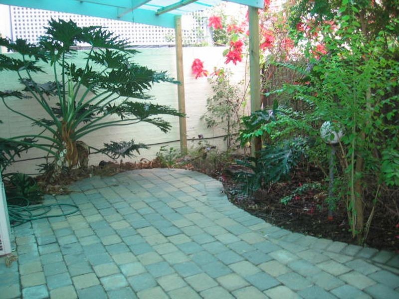 4/12 Augustus Street, Toowong QLD 4066