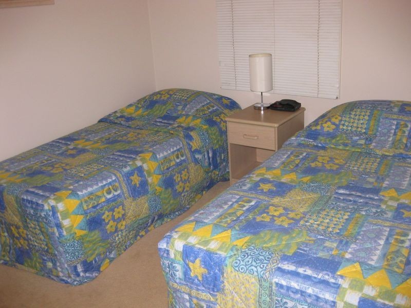 15/2 Waverley Road, Taringa QLD 4068