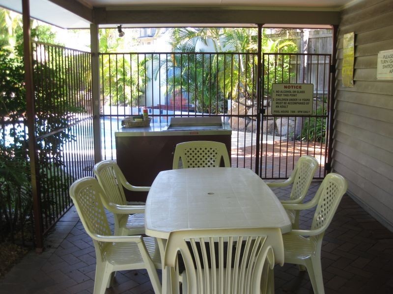 15/2 Waverley Road, Taringa QLD 4068