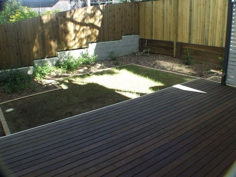 2/54 Terrace Street, Toowong QLD 4066