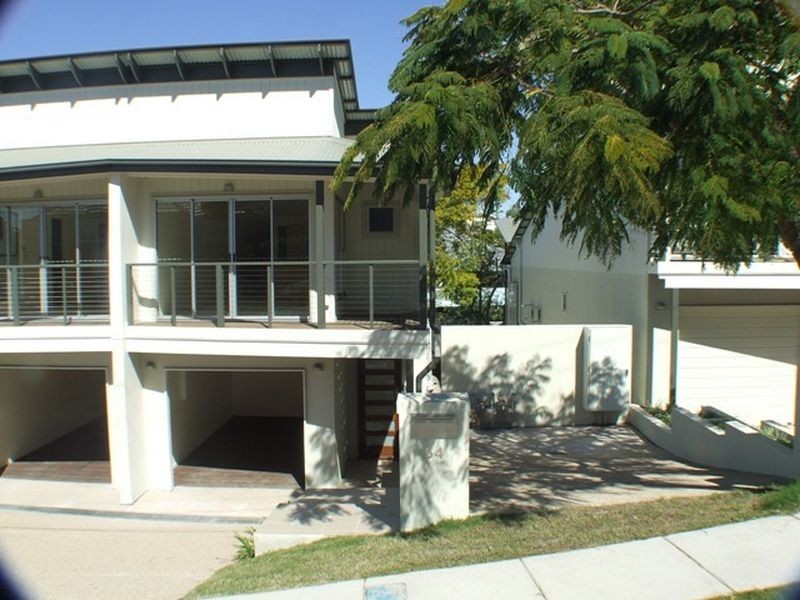 2/54 Terrace Street, Toowong QLD 4066