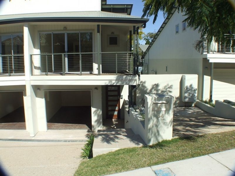 2/54 Terrace Street, Toowong QLD 4066