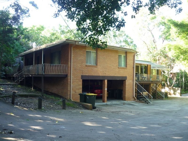 2/80 Finney Road, Indooroopilly QLD 4068