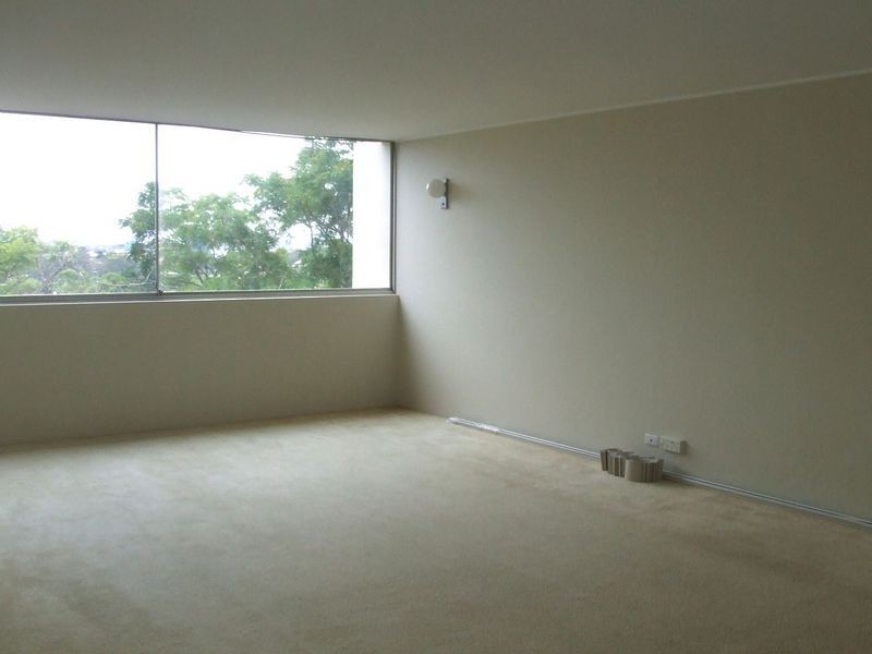 4/64 Swann Road, Taringa QLD 4068