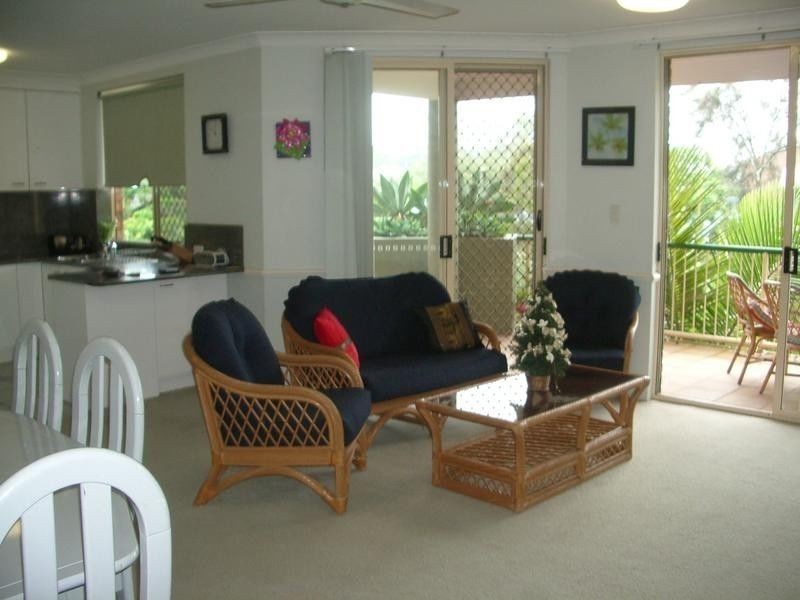 6/127 Central Avenue, Indooroopilly QLD 4068