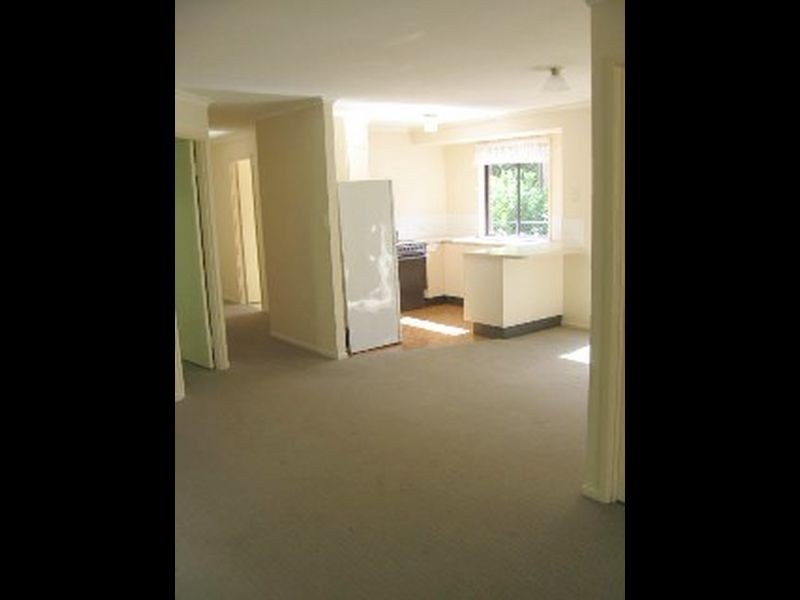 5 Ootana Street, Chapel Hill QLD 4069