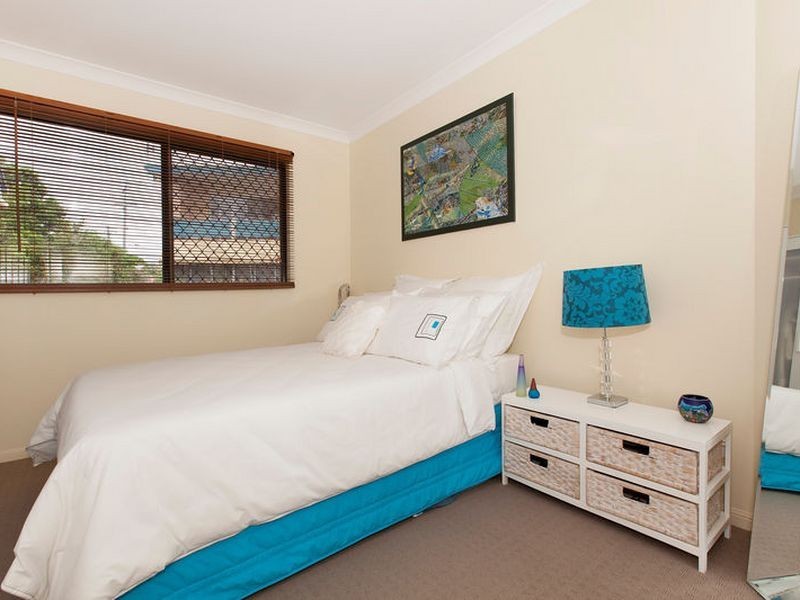 9/117-121 Sir Fred Schonell Drive, St Lucia QLD 4067