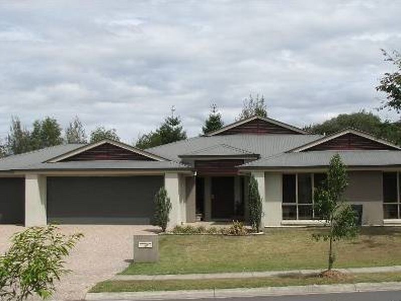 19 Joseph Avenue, Moggill QLD 4070