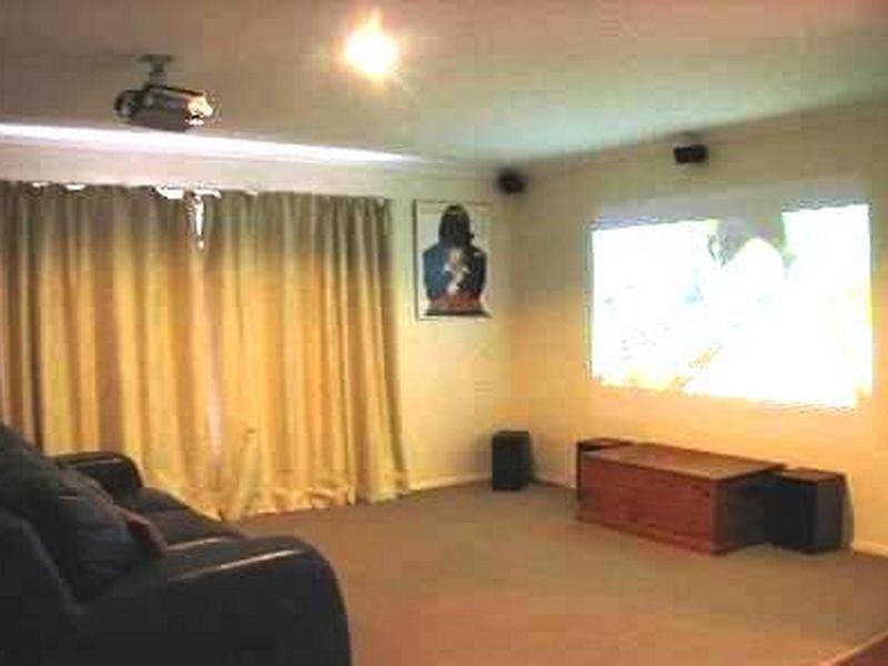 19 Joseph Avenue, Moggill QLD 4070