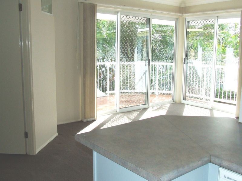 12/77 Sherwood Road, Toowong QLD 4066