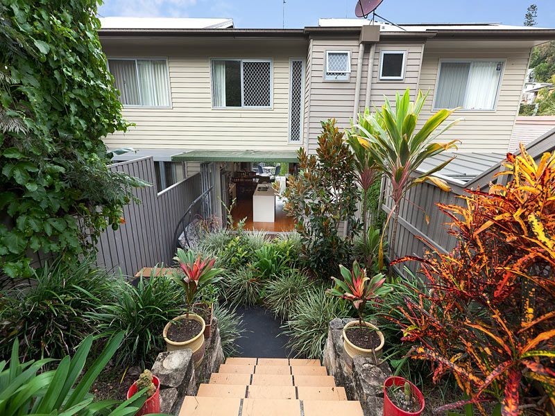 63A Douglas Street, St Lucia QLD 4067