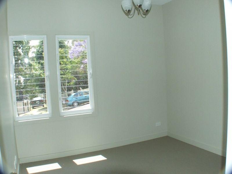 22 Bramble Terrace, Red Hill QLD 4059