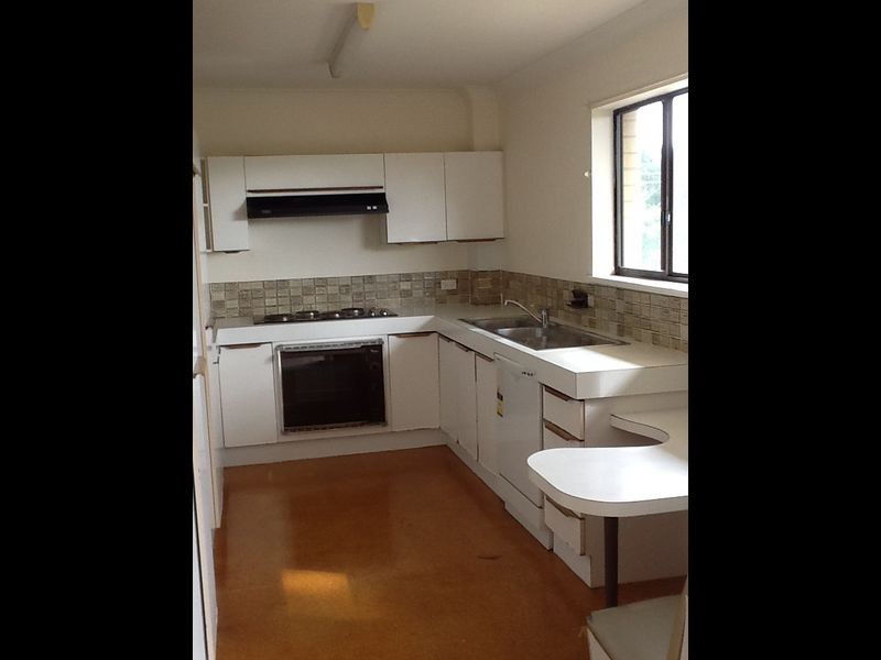 11/116 Clarence Road, Indooroopilly QLD 4068