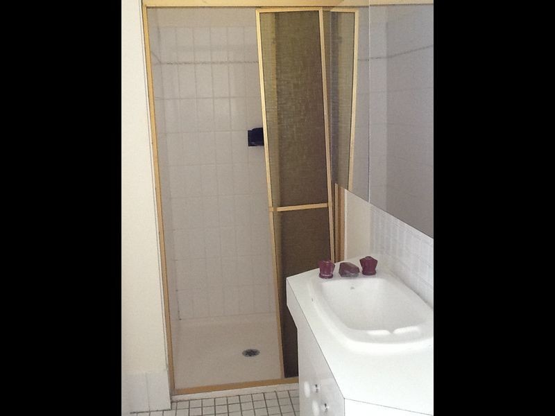 11/116 Clarence Road, Indooroopilly QLD 4068