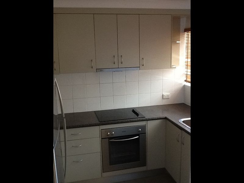 8/93 Sherwood Road, Toowong QLD 4066