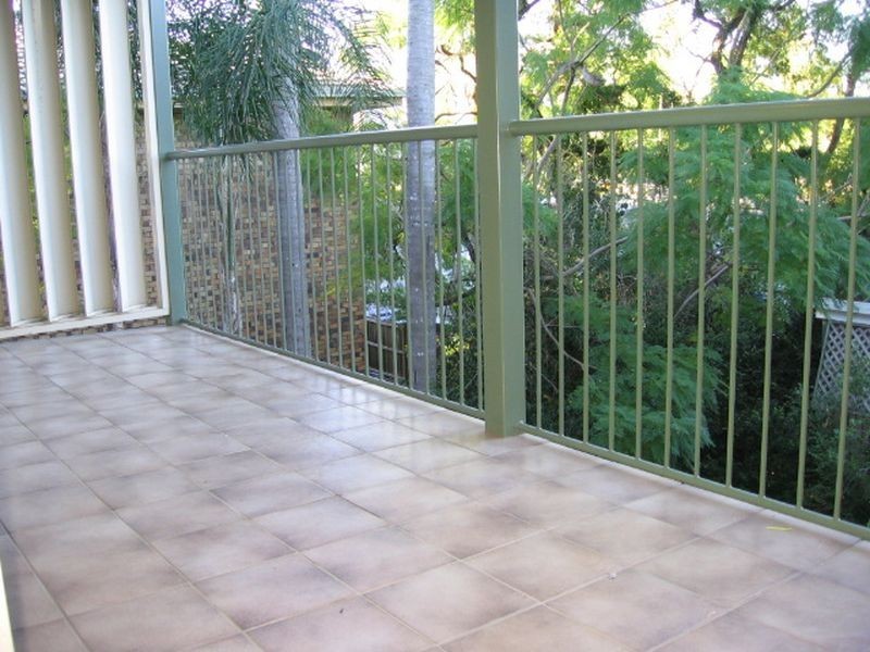 7/111 Central Avenue, Indooroopilly QLD 4068