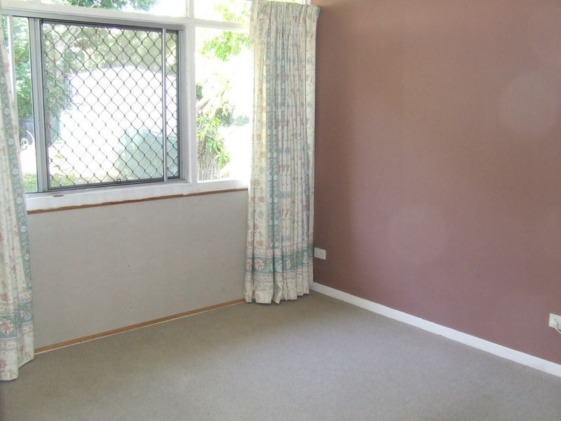 42 Alkina Street, Kenmore QLD 4069