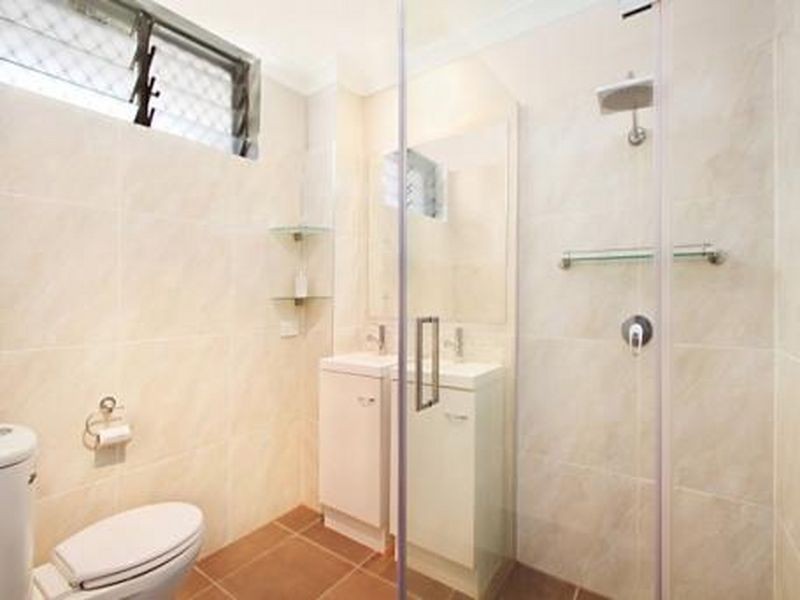 2/39 Waverley Road, Taringa QLD 4068