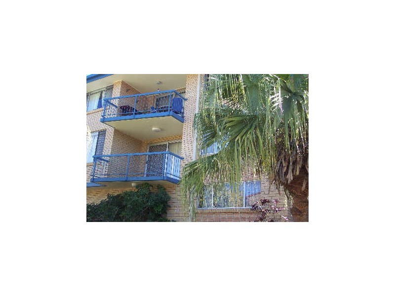 1/117 Clarence Road, Indooroopilly QLD 4068