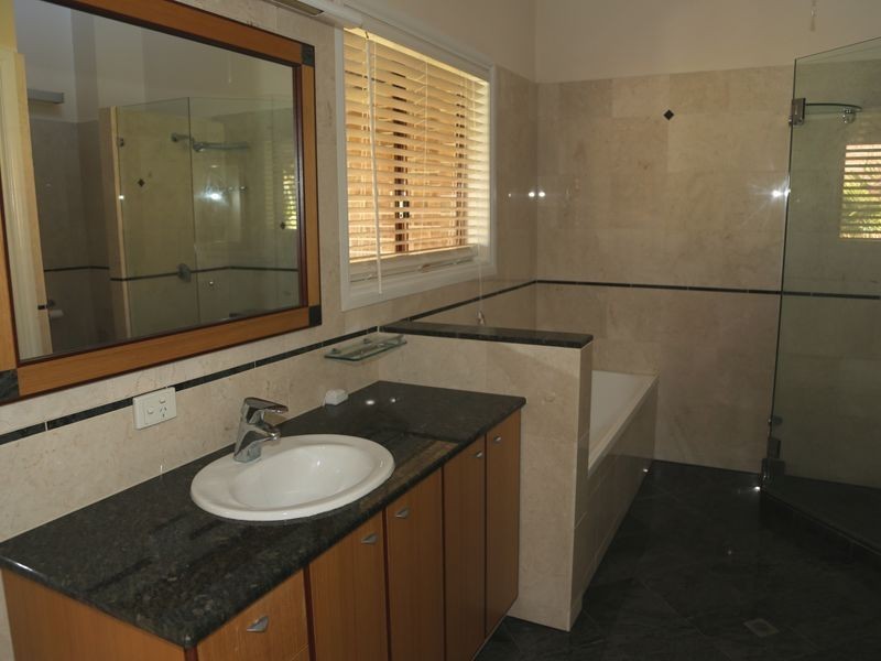 2/26 Gordon Street, Milton QLD 4064