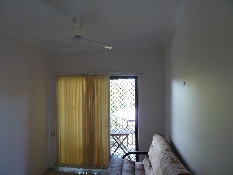 1/30 Armadale Street, St Lucia QLD 4067