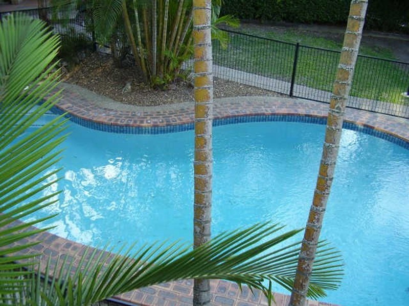 2/31 Bishop Street, St Lucia QLD 4067
