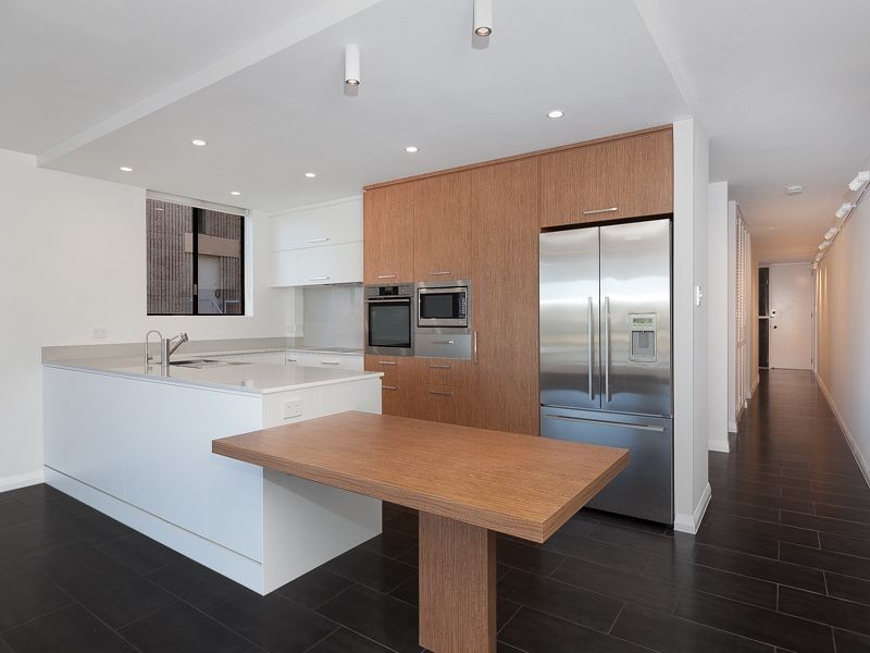 6/32 Sandford Street, St Lucia QLD 4067