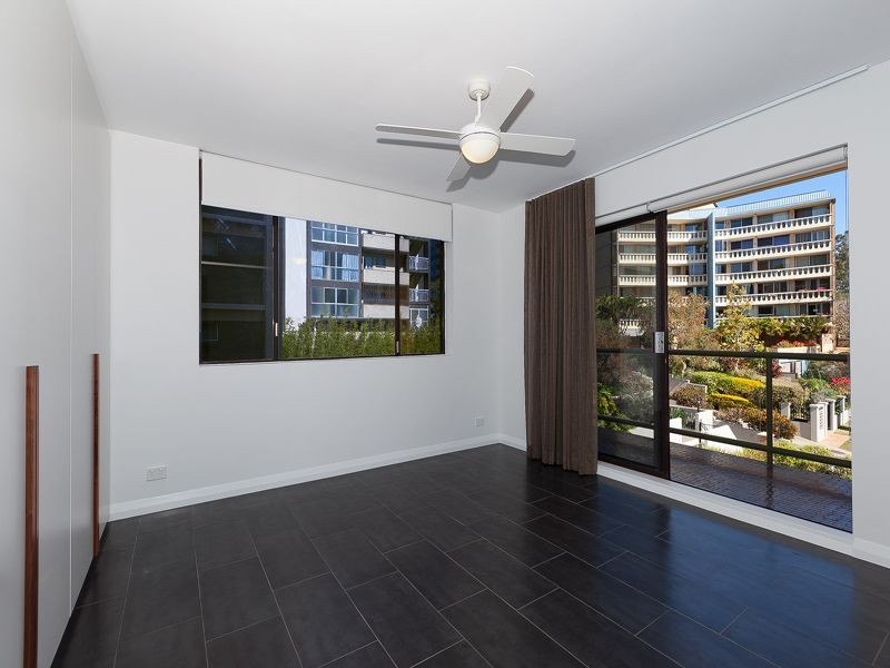 6/32 Sandford Street, St Lucia QLD 4067