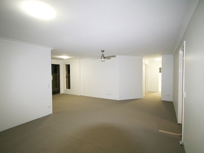 2/33 Alexandra Avenue, Taringa QLD 4068