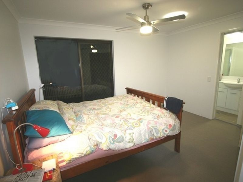 2/33 Alexandra Avenue, Taringa QLD 4068